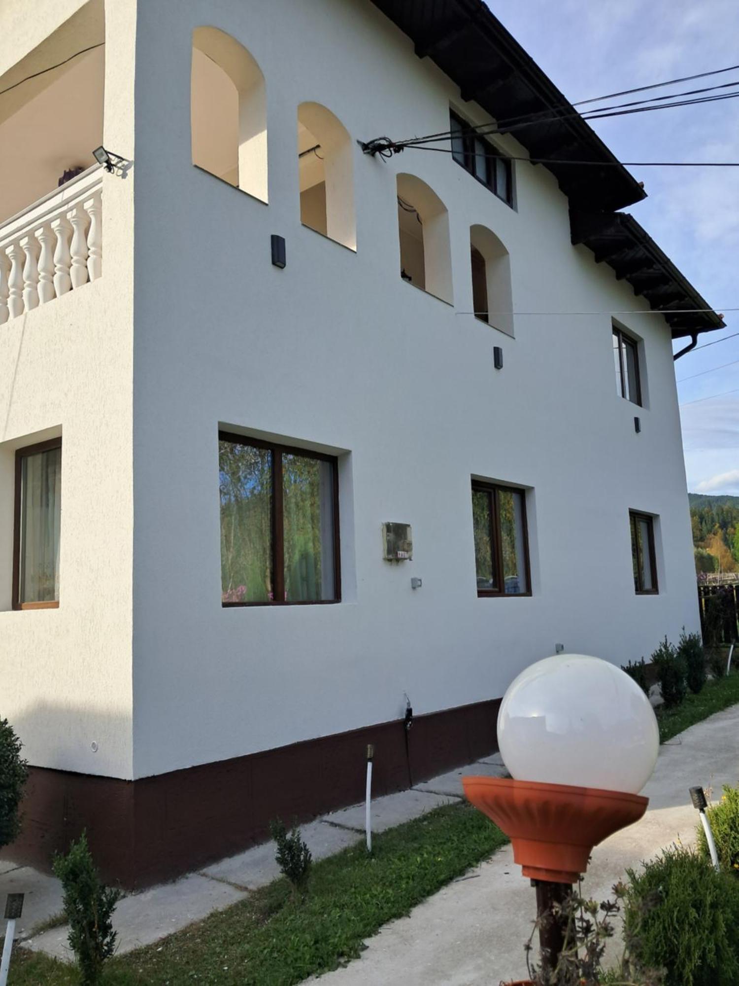 Casa Ionescu Hotel Sadova  Ruang foto