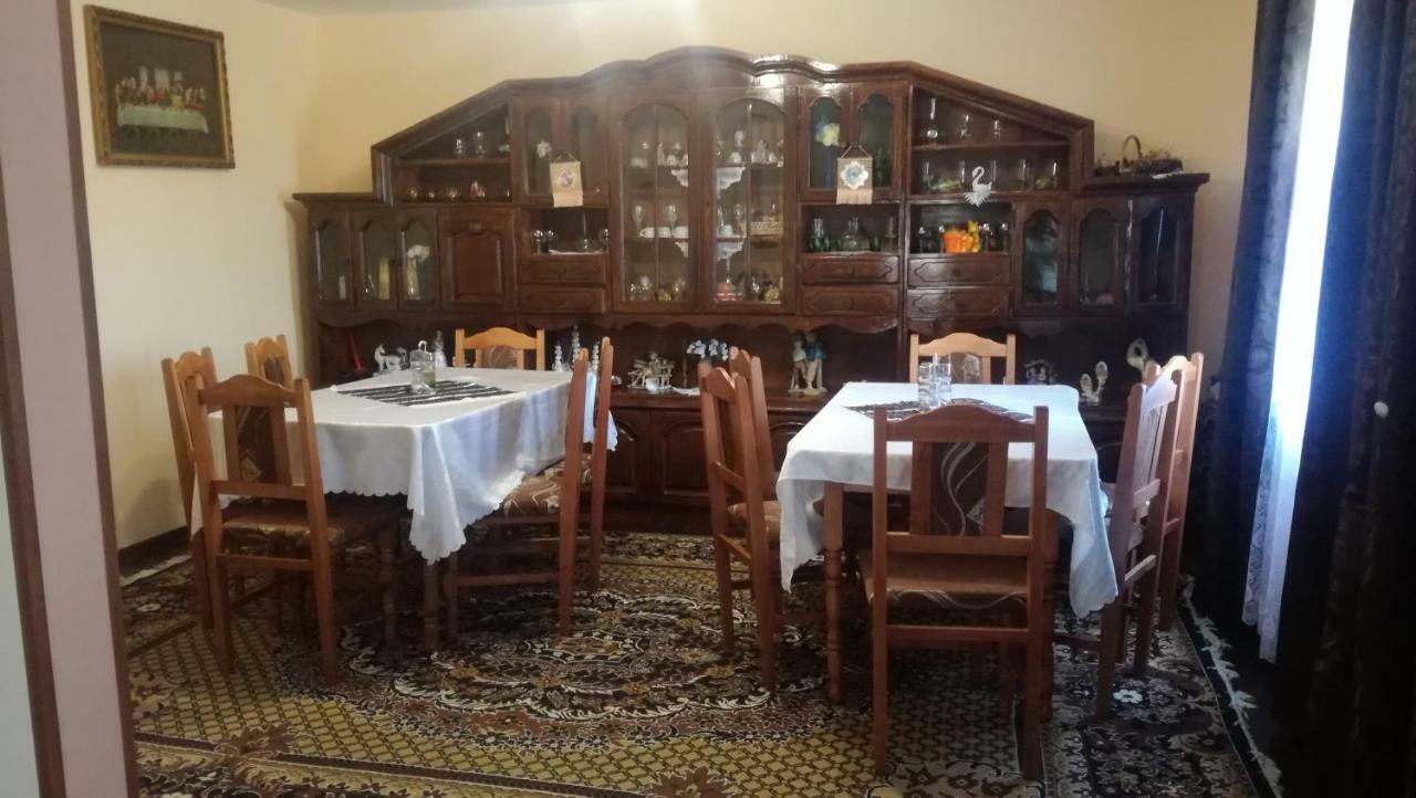 Casa Ionescu Hotel Sadova  Bagian luar foto